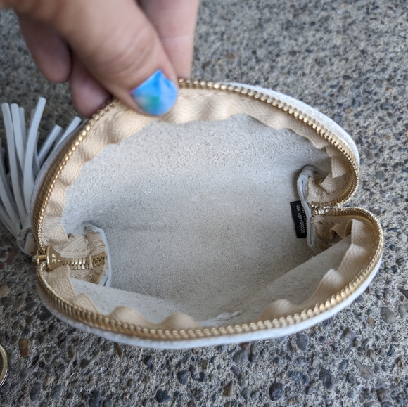 Bundle of 2 Leather Clutch with Tassel - Picture 7 of 16